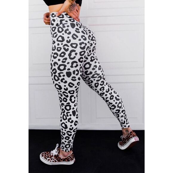 Celestial Bodiez OG Ultra High Rise Leggings in Snow Leopardess in White Size S - Picture 1 of 6